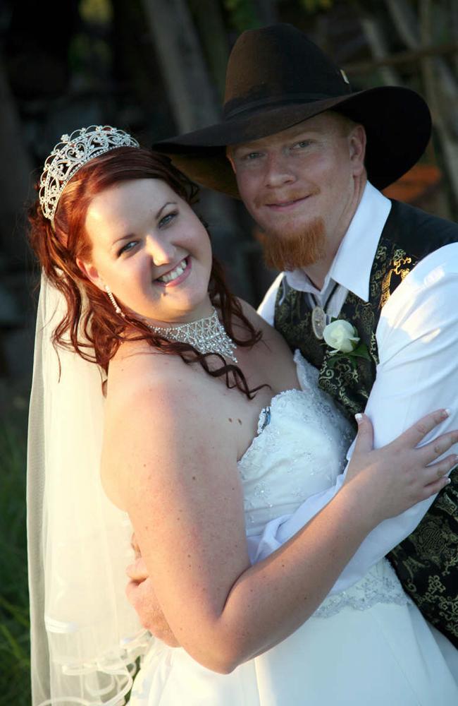 Melissa Boyd and Lucas Wilson in Gympie on October 1, 2006. Pic: Photography by Bambi