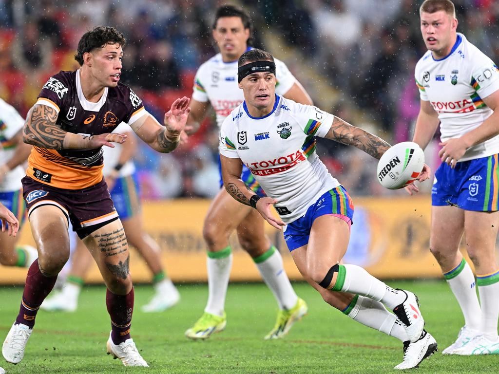 Danny Levi found the going tough against the Broncos. Photo: Bradley Kanaris/Getty Images