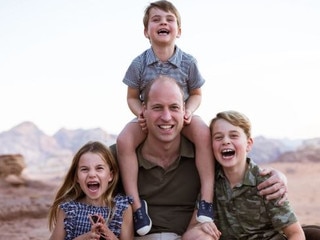 Adorable new pic of William and kids