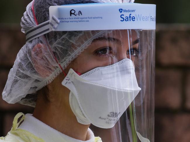 SYDNEY, AUSTRALIA - AUGUST 11 2020: Nurses testing the locals as they arrive at the Killara Covid testing Clinic in Sydney Australia on AUGUST 11 2020. Photo: NCA Newswire / Gaye Gerard