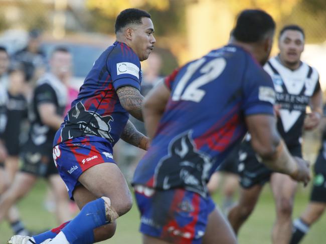Netane Masima with Salesi Funaki (No.12) in support. Picture Warren Gannon Photography