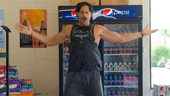 JOE MANGANIELLO as Richie in a scene from film MAGIC MIKE XXL, a Warner Bros. Pictures release.
