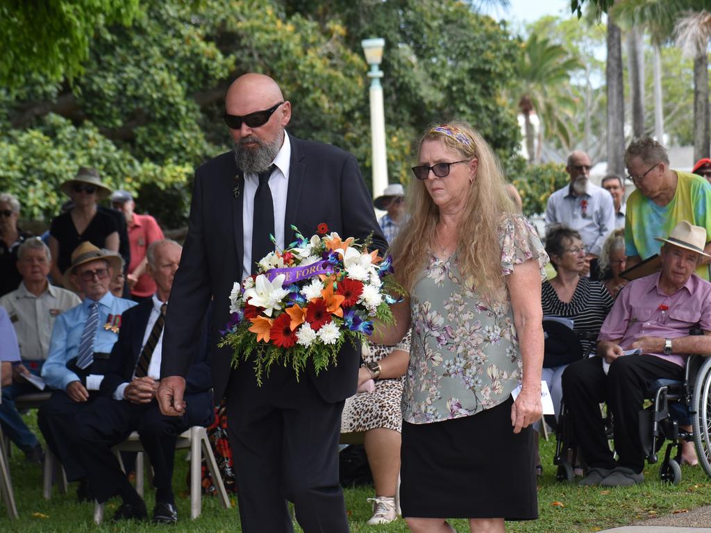 Murray and Robyn Smith at the 2021 Remembrance Day Ceremony in Jubilee Park. Picture: Lillian Watkins