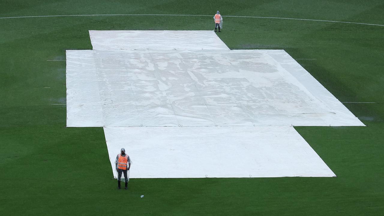 Sydney Thunder vs Melbourne Renegades Rain delay, Sydney weather forecast, news, Big Bash cricket