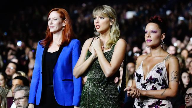 Tree Paine, Taylor Swift and Halsey. Picture: Emma McIntyre/AMA2019/Getty Images