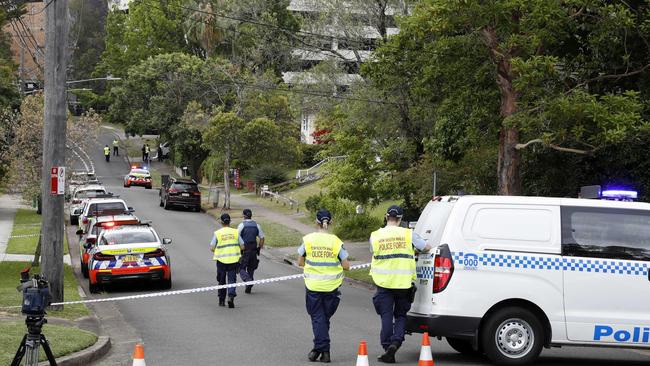 The Crash Investigation Unit and Ryde police continue inquiries into the fatal crash at Rembrandt St, Carlingford. Picture: Jonathan Ng