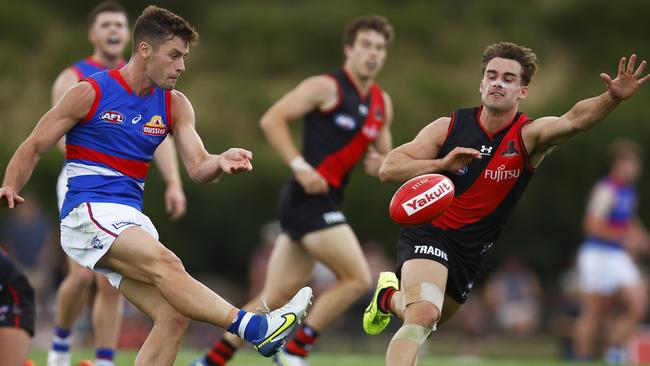 Friday’s loss showed how desperately Essendon needs a player like Josh Dunkley.