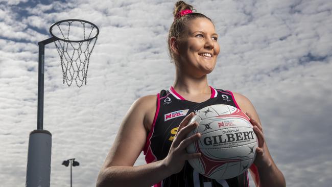 Lucy Austin has signed with the Thunderbirds for the 2023 Super Netball season. Picture: Naomi Jellicoe