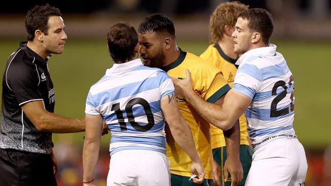 Taniela Tupou has a few words for Argentina’s Nicolas Sanchez. Picture: Getty Images