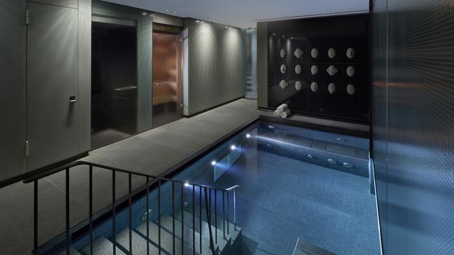 The Mandarin Oriental’s indoor pool.