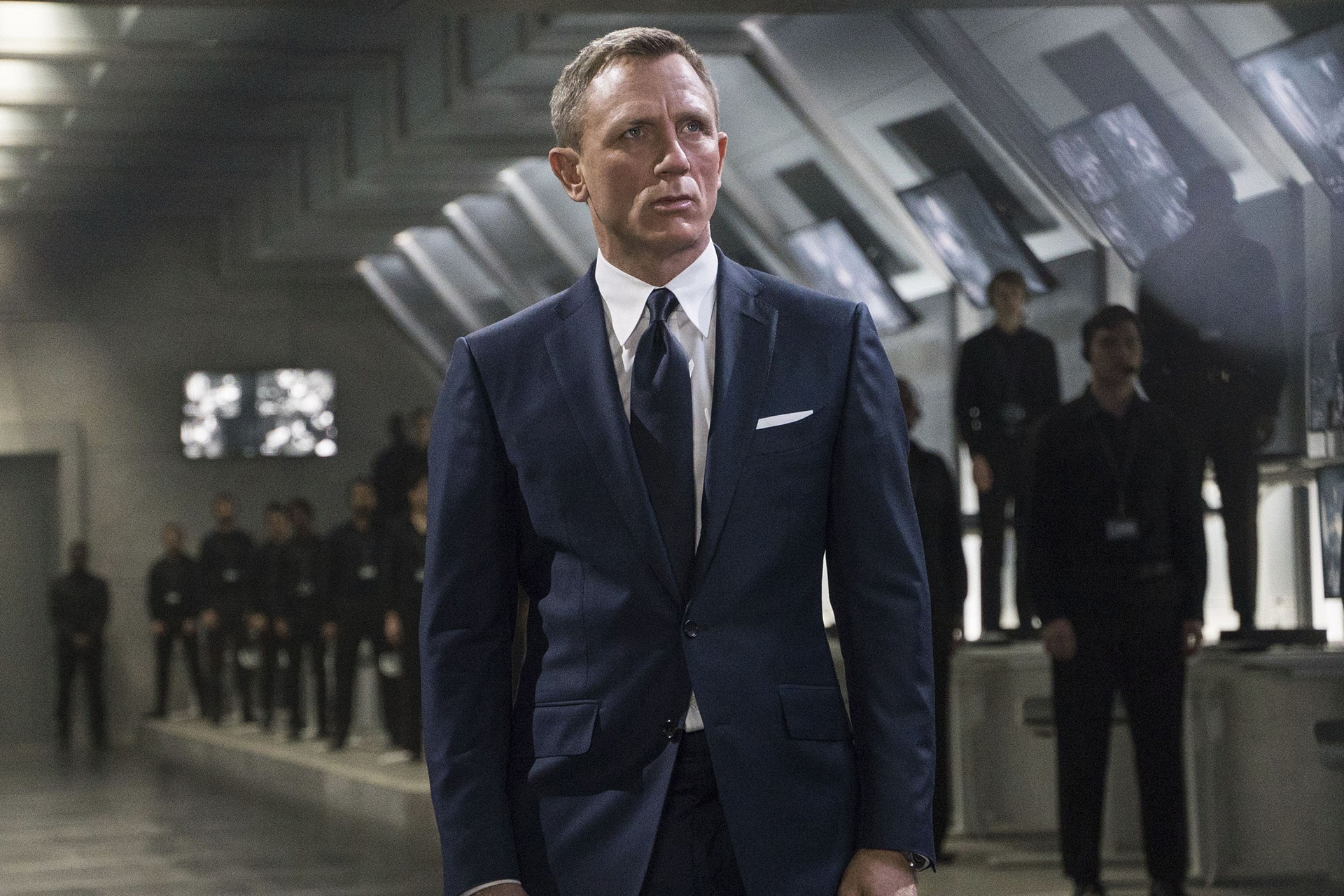 Daniel Craig Introduces Us to Baby Blue Bond