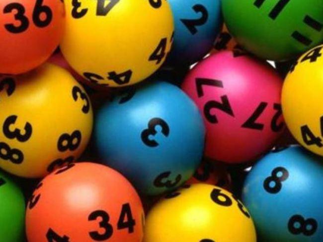 The Gold Coast couple won $4.8 million.