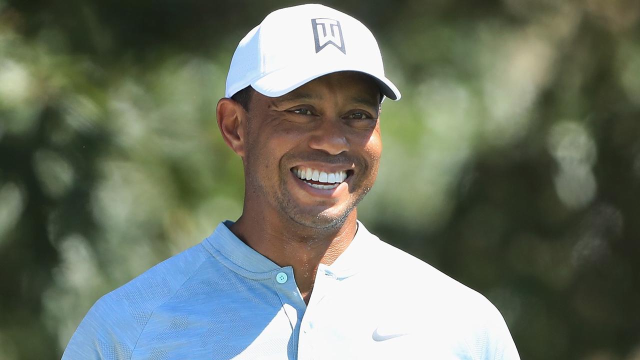 Tour Championship Tiger Woods takes lead, scores, leaderboard, video