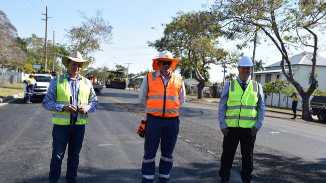 Infrastructure councillor Tony Williams, Boral Asphalt Dave Daniel and Councillor for Waste Shane Latcham at the road project on Murray St.