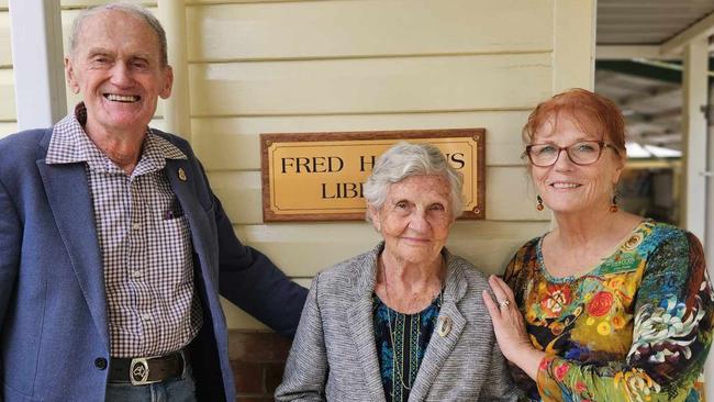 Fred and Olwyn Hoskins with Wyrallah Public School Principal Lisa Fahy at the naming of the library on Wednesday. Picture: Supplied