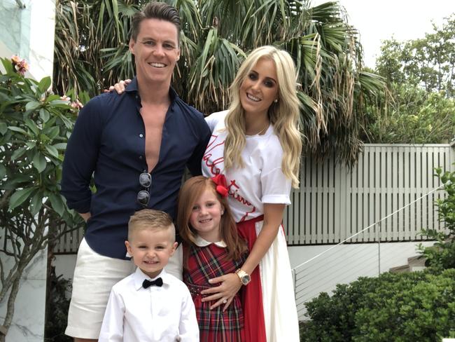 Roxy Jacenko wears two-piece and Louis Vuitton belt supporting husband  Oliver Curtis at court