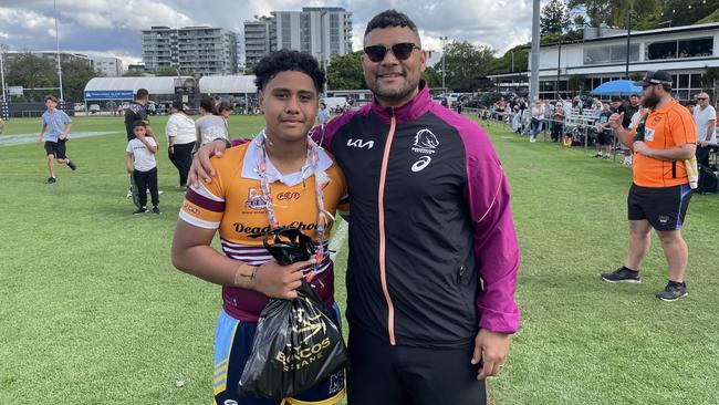 Mabel Park SHS weapon Noah Pulu, the BBOB Trophy man of the match, alongside former Broncos international Jharal Yow Yeh.