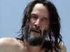 Keanu goes shirtless during Italian getaway