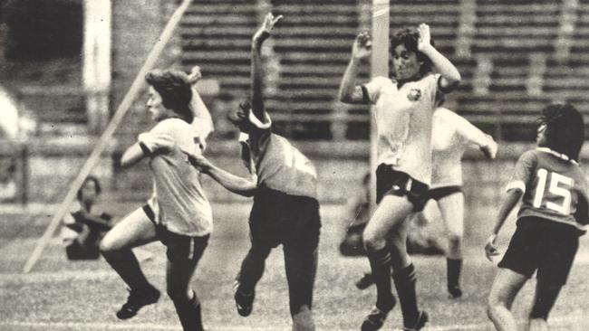 Australian plays Malaysia in the 1975 Asian Cup.