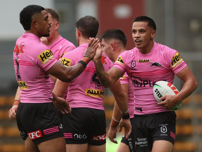 SYDNEY, AUSTRALIA - FEBRUARY 21:  Trent Toelau of the Panthers celebrates with team mates after scoring a tryduring the 2025 NRL Pre-Season Challenge match between Manly Sea Eagles and Penrith Panthers at Leichhardt Oval on February 21, 2025 in Sydney, Australia. (Photo by Mark Metcalfe/Getty Images)