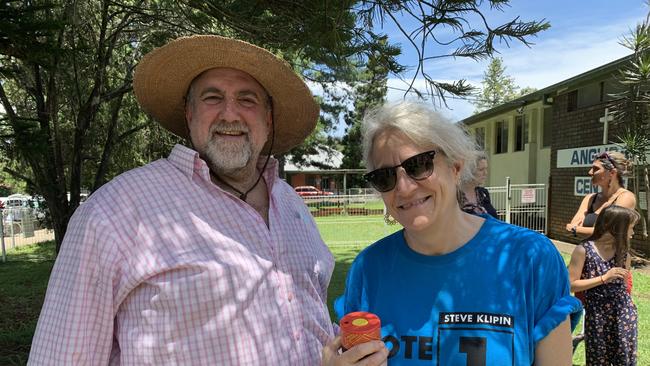 Current Bellingen councillor Steve Klipin and his wife Lisa. Picture: Janine Watson