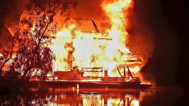 A massive fire has destroyed a three storey houseboat in Moama on Wednesday morning. Picture: Facebook.