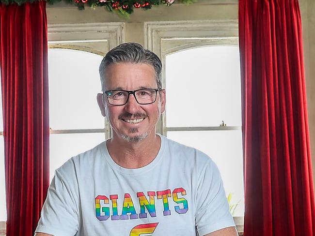 Former Australian test cricketer Gavin Robertson at The Esplanade Hotel in St Kilda, Melbourne where he will be performing with his band Six and Out. Picture: Ian Currie