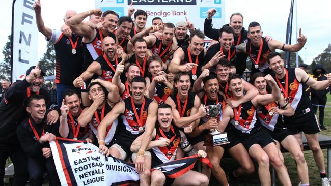 South Belgrave celebrates the 2022 Division 2 flag. Picture: Davis Harrigan