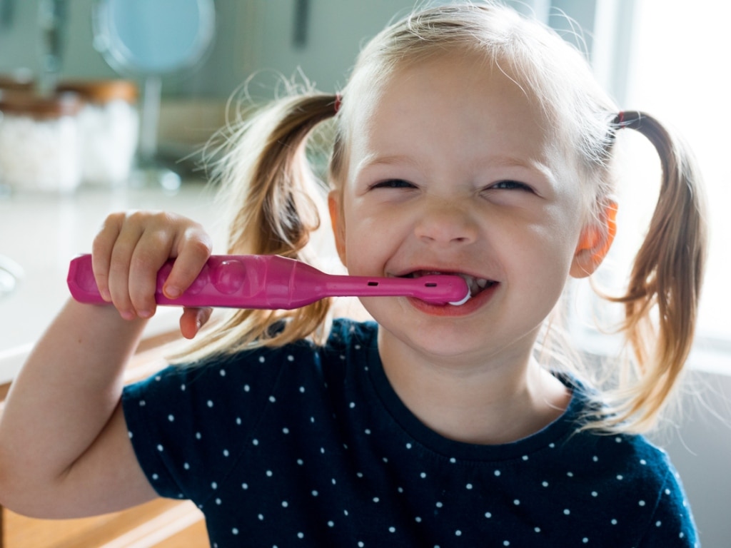 battery operated tooth brushes