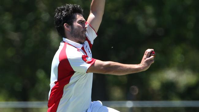 Louis Moor in action for Romsey. Picture: Hamish Blair