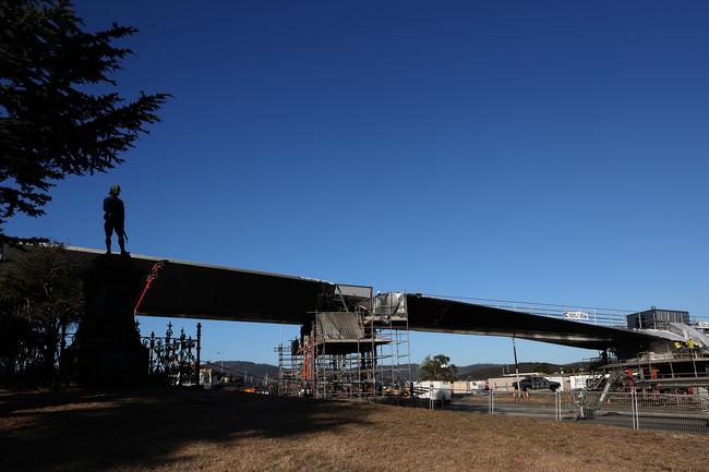 Construction of the Bridge of Remembrance across the Tasman Highway in Hobart. Picture: NIKKI DAVIS-JONES