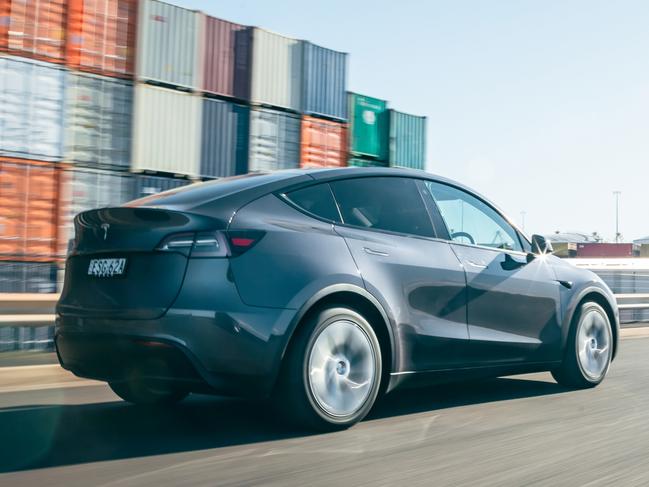 2022 Tesla Model Y RWD. Photos by Thomas Wielecki.