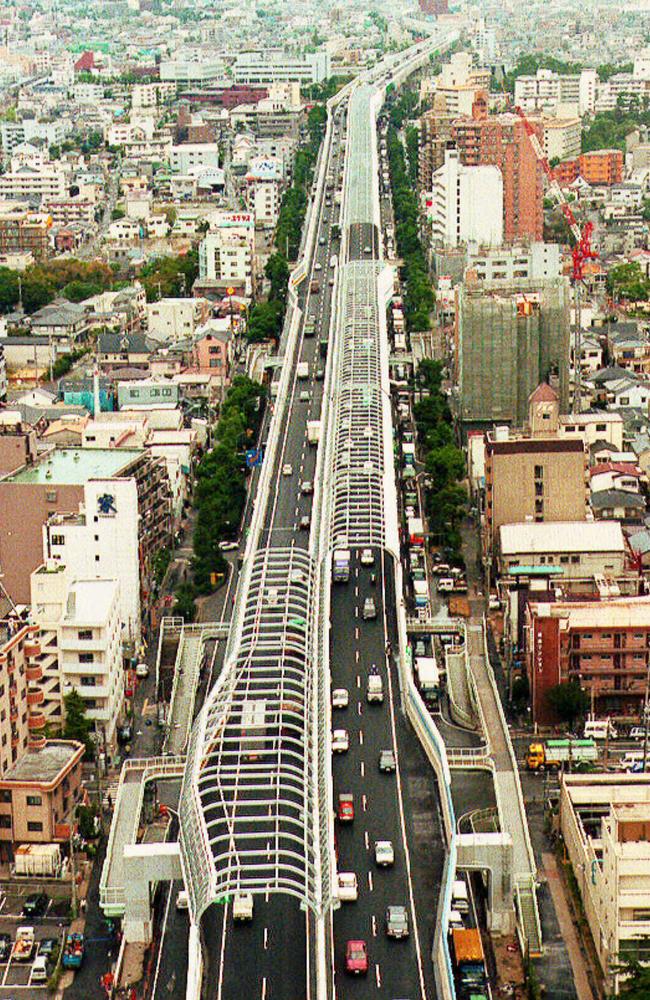 Aerial view of the Hanshin expressway