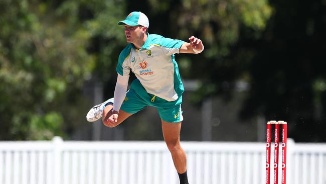 Nudgee College old boy and Norths junior Mitchell Swepson bowls during an Australian Test squad practice session at Redlands CC on December 03. (Photo by Chris Hyde/Getty Images)