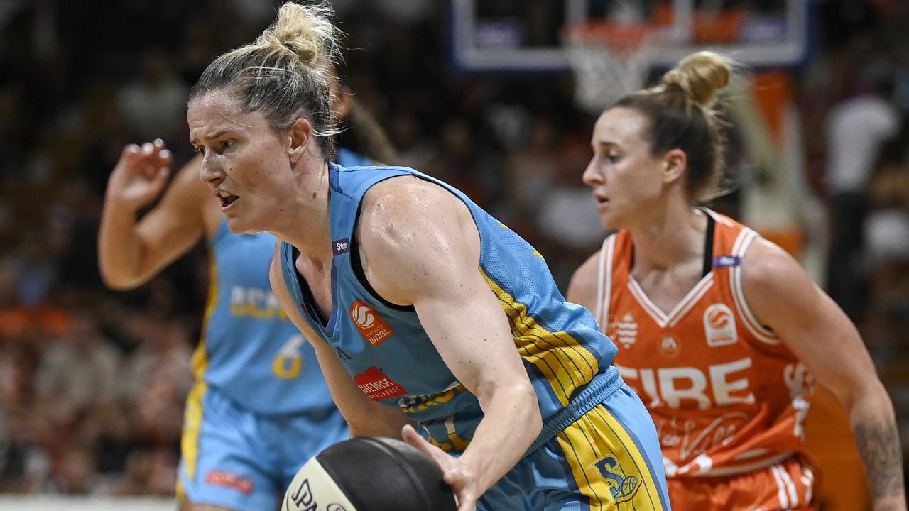 Sami Whitcomb of the Spirit in action during game two of the WNBL Grand Final series between Townsville Fire and Bendigo Spirit at Townsville Entertainment Centre, on March 09, 2025, in Townsville, Australia. (Photo by Ian Hitchcock/Getty Images)