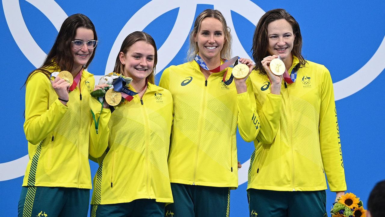 Kaylee McKeown, Chelsea Hodges, Emma McKeon and Cate Campbell celebrate.