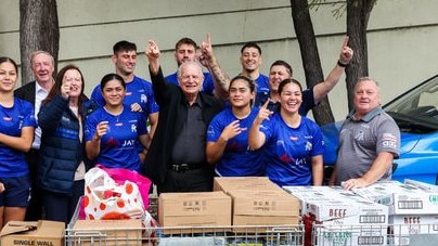 Bulldogs players donate food to the Exodus Foundation. Picture; supplied