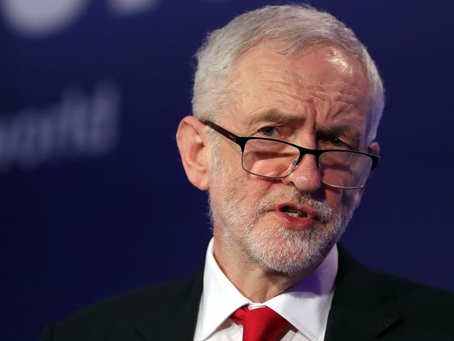 (FILES) In this file photo taken on February 19, 2019 Britain's main opposition Labour Party leader Jeremy Corbyn speaks during the National Manufacturing Conference in London on February 19, 2019. - Britain's main opposition Labour Party said on February 25 it was committed to eventually supporting a second referendum on leaving the European Union if its own plan for Brexit is not approved. (Photo by Daniel LEAL-OLIVAS / AFP)