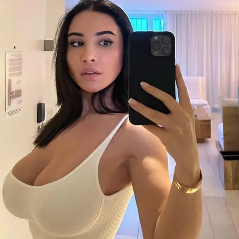 Kanye West ex-assistant Lauren Pisciotta claims she saw the X-rated text about Censori’s mum.