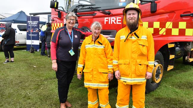 CFA volunteers Geraldine Melican (Wangoom), Denise Werchon (Purnim), Matt Willems (Warrnambool).