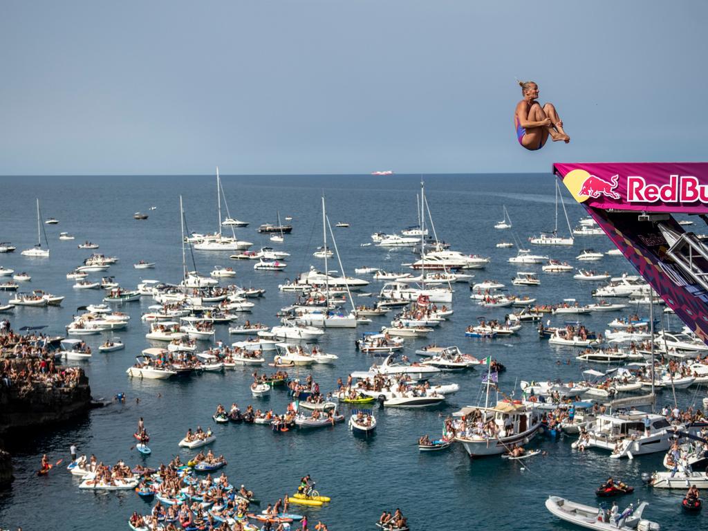 Cliff diver Rhiannan Iffland preps for the Red Bull Cliff Diving World