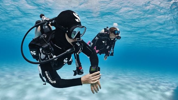 Exercise pool-taught skills in the shallows around Fiji.