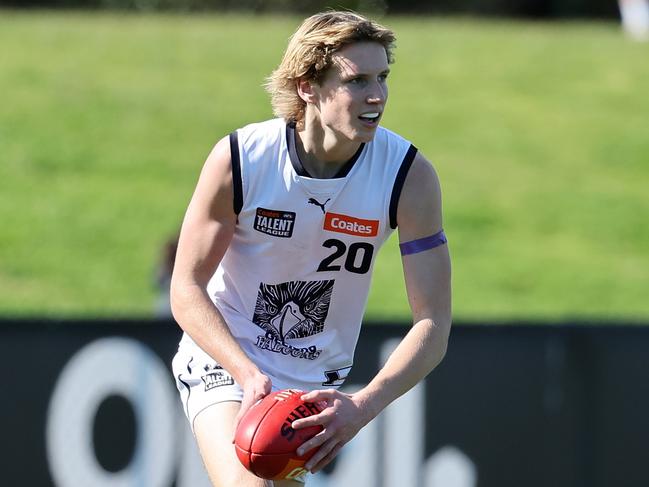 MELBOURNE, AUSTRALIA - AUG 18: Lachie Jaques of the Falcons takes a kick in during the 2024 Coates Talent League Boys Round 18 match between the Sandringham Dragons and the Geelong Falcons at RSEA Park on Aug 18, 2024 in Melbourne, Australia. (Photo by Scott Sidley/AFL Photos)