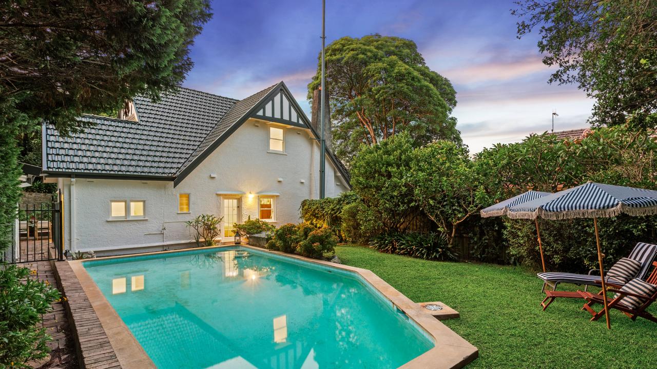 81 Wallaroy Rd, Bellevue Hill has a $10m guide.