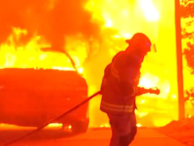 Three people have been seriously injured when a house fire broke out and destroyed a home in Queensland’s north on Thursday morning. The fire started about 3am at a house on Mooney St in the Townsville suburb of Gulliver. A 53-year-old woman sustained life-threatening injuries, while a 55-year-old man and an 83-year-old man were seriously injured.  Picture  7News