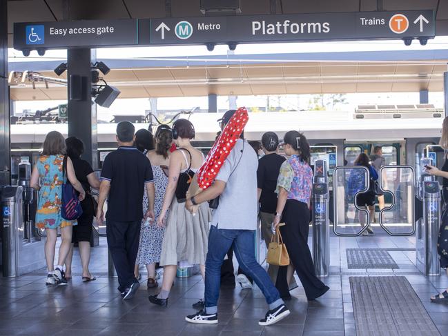 Commuters at Central Station on Saturday. Picture: NewsWire / Jeremy Piper