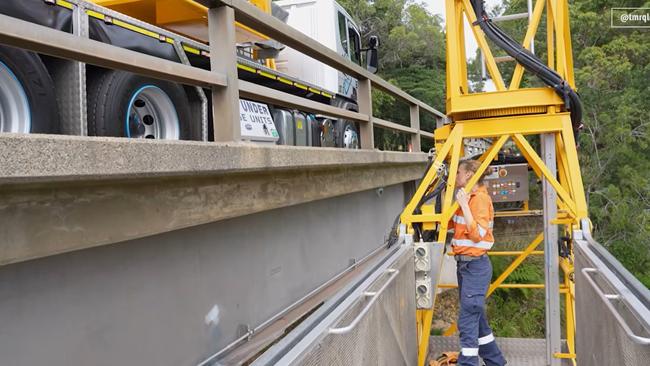 The Barron River bridge at Kuranda will be reduced to single lane traffic between November 4 and November 29. Picture: TMR