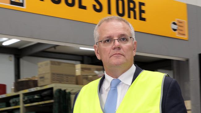 Prime Minister Scott Morrison visits William Adams CAT in Clayton, Victoria. Picture: NCA NewsWire / David Geraghty