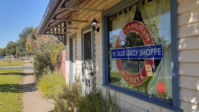 Ye Olde Lolly Shoppe in Mildura has Australian-made sweets and imports from America.