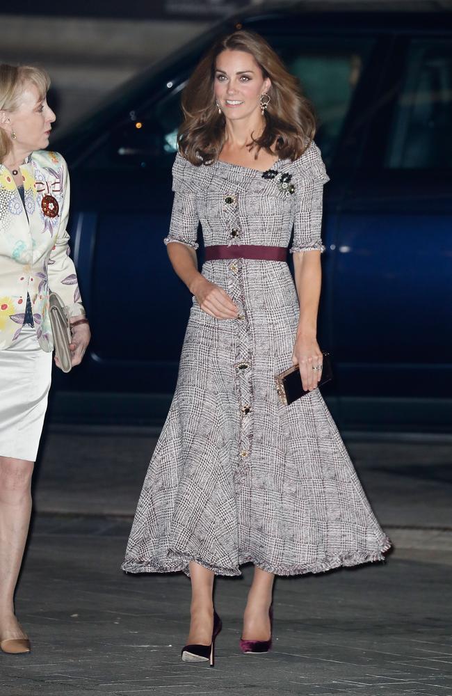 Kate Middleton: Duchess of Cambridge’s incredible $2.4k plaid dress ...